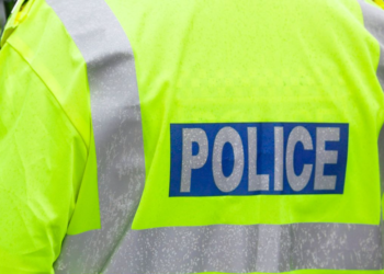 Robber armed with knife holds up Tesco store