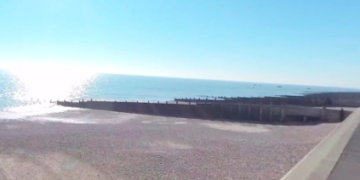 Chichester Council to spend £125,000 on groynes