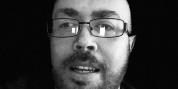 Ex-detective spared prison after sex chat with girl, 13