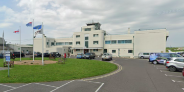 Shoreham air crash pilot seeks flying licence reinstatement