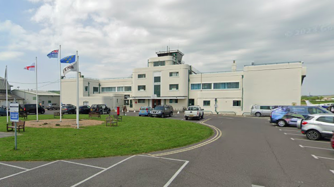 Shoreham air crash pilot seeks flying licence reinstatement