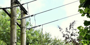 Scaffolding firm fined £50k after worker suffers 11,000-volt electric shock