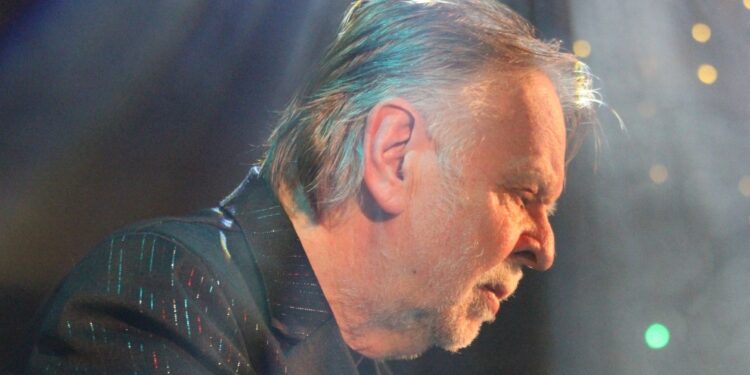 Rick Wakeman plays intimate Sussex concert ahead of his Brighton gig