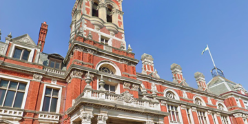 Eastbourne Council leader says that public services are “on the brink”