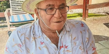 Two police officers face court charged with assaulting pensioner