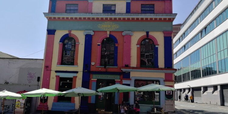 Breaking News … Famous actors to play at Brighton music event tomorrow!