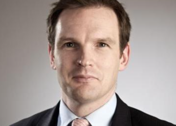 Former Sussex doctor turned MP quits Tories for Labour