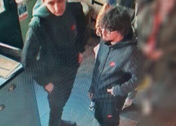 Two bike theft suspects caught on camera