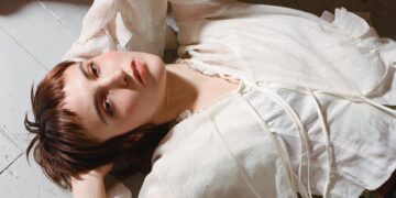 Dana Gavanski announces Brighton concert