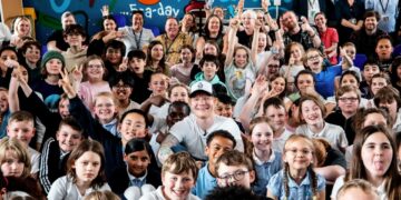 Ed Sheeran makes surprise visit to Create Music project at Brighton school