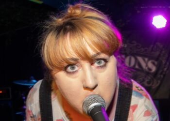 ‘Loud Women Minifesto’ a resounding success on Brighton Beach