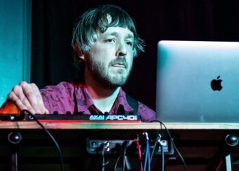 Seadog make ‘Internal Noise’ inside Brighton’s Prince Albert