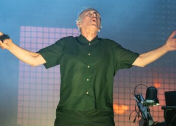 Underworld perform life long memory concert ‘On The Beach’ in Brighton
