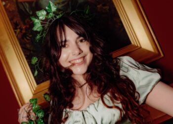 Hastings based doctor becomes ‘Swiftie’ for V&A