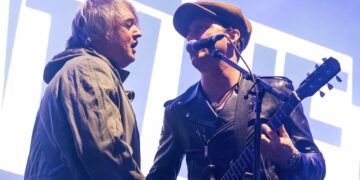 Every man and his dog was at The Libertines Brighton Beach bash