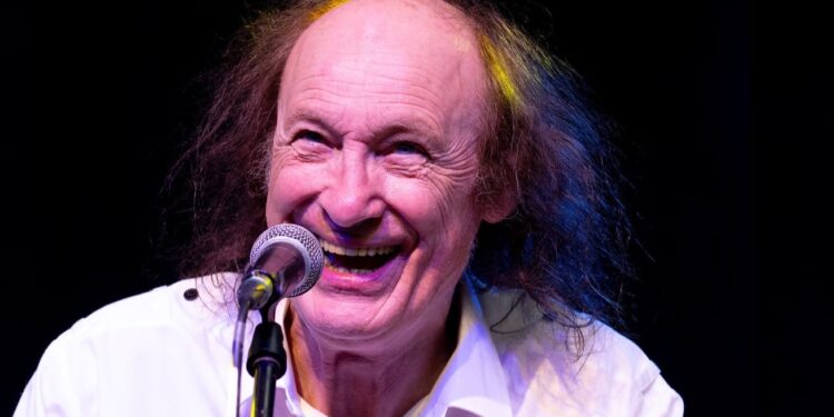 “Cor baby” John Otway announces Lewes concert