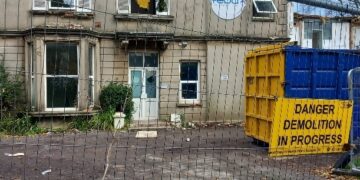 Council approved further £570k funding for Worthing rough-sleeper scheme