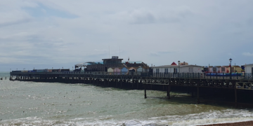 Hastings councillors set to review pier licence