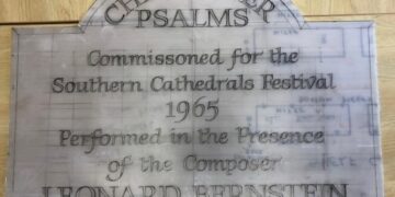 Cathedral plaque approved by council