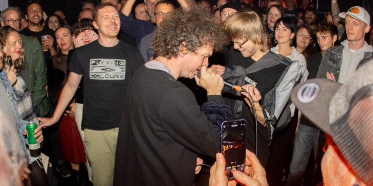 Texan bands Ringo Deathstarr & Blushing play successful double-header in Brighton