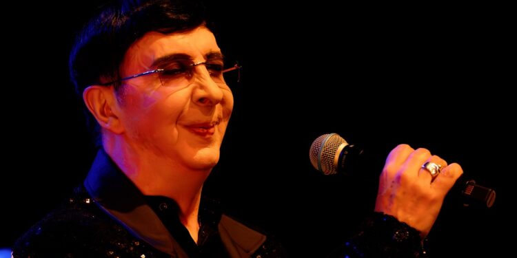 Marc Almond “covers” Brighton Dome
