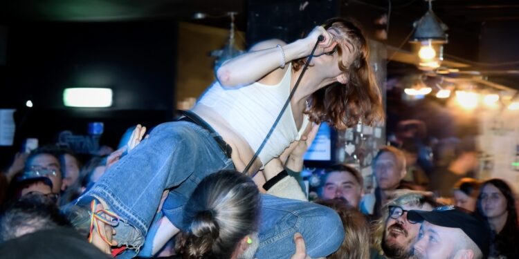 DITZ (pic Rob Orchard) DITZ announce new album & UK tour