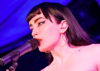 I embrace Freya Beer with ‘Arms Wide Open’ at Brighton concert