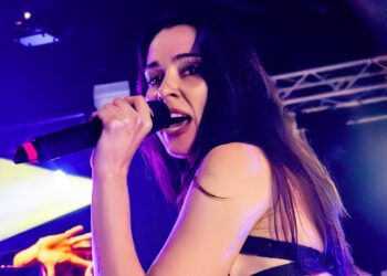 Confidence Man play hybrid live show in Brighton