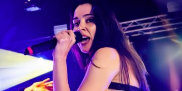 Confidence Man play hybrid live show in Brighton