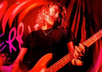 Berries kick off UK tour with their first Brighton headline show