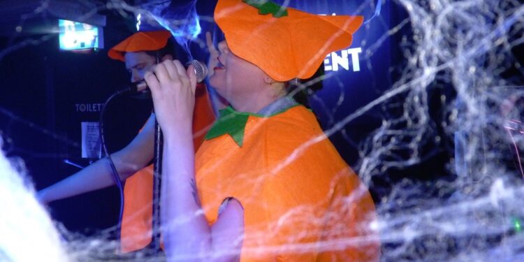 Becky Becky at The Rossi Bar, Brighton 26.10.24 (pic Nick Linazasoro) Electro-Synth-Pop duo Becky Becky play first gig in 7 years!