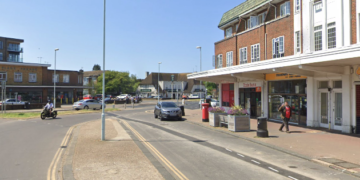 Police appeal for witnesses following dog attack on child