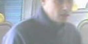 Fare dodger wanted for assaulting rail staff