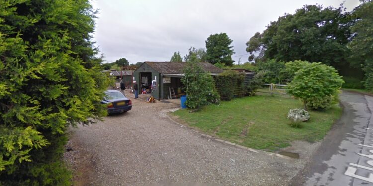 Noise worries sink car repair plans