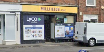 Appeal to find teen knifeman who robbed Polegate store