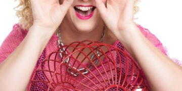 Go back to the 80s with new museum show