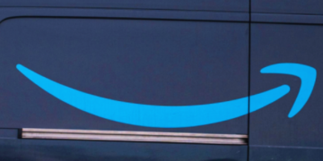 Thief steals van containing 170 Amazon parcels