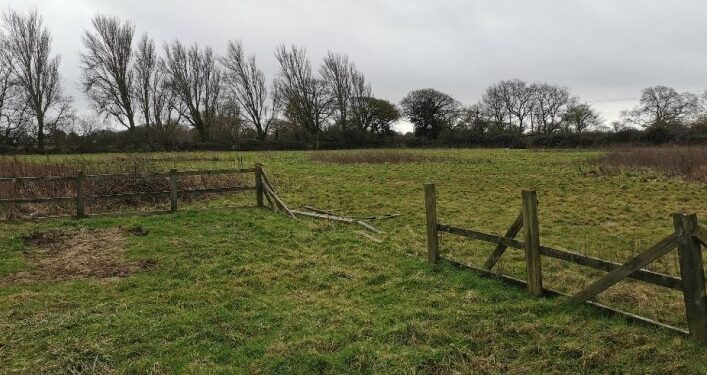 Neighbours object to plans for new traveller site