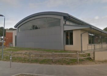 Leisure centre could be handed to community group
