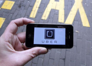Legal advice sought over Uber Gatwick row