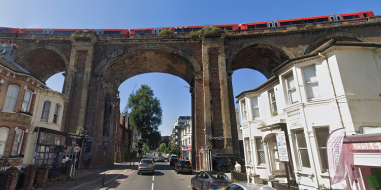 No trains between Brighton and Lewes because of structural damage to viaduct