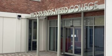 Work to resume on troubled makeover at special school