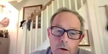 Councillor censured over ‘bullying’ emails