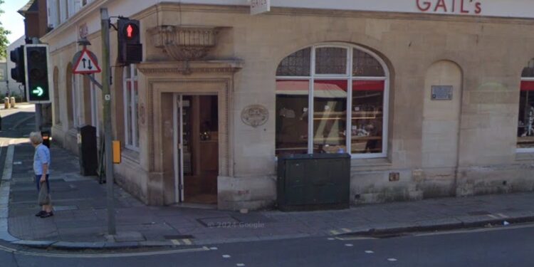 Gail’s makes fresh bid to keep new doors