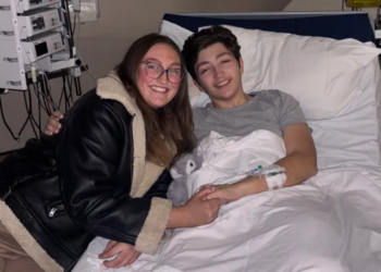 Woman helps crash teen, learns he’s lost a leg then plans fundraiser for him