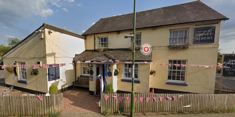 Scores object to pub garden flats plan