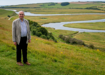 Honour for long-serving national park boss