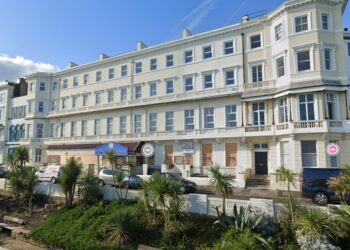 Bid to turn asylum seeker hotel into student accommodation