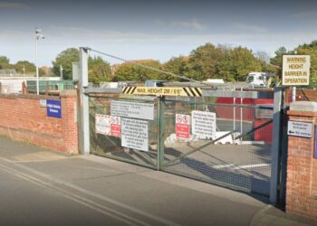 Tip booking plans spark massive outcry