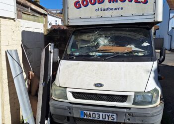 Dumped removals van costs man almost £3k in court bills